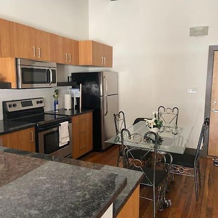 Charming 2 Bedroom Apartment Near Vcu Richmond Extérieur photo