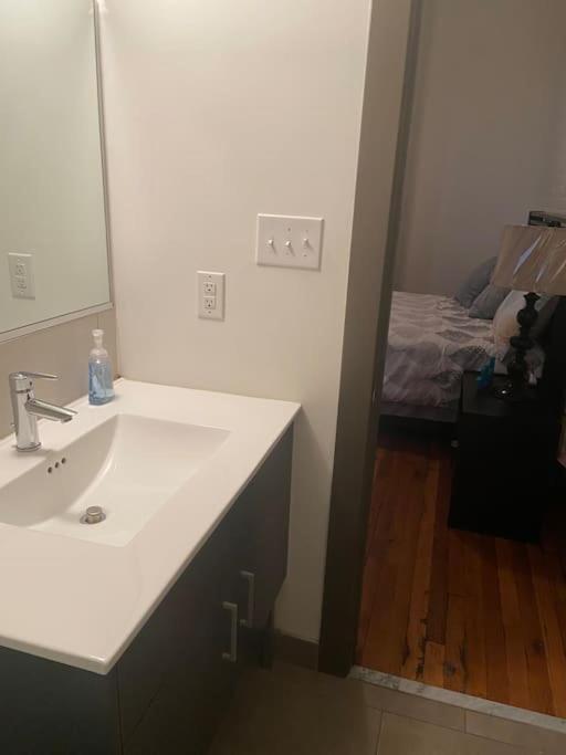 Charming 2 Bedroom Apartment Near Vcu Richmond Extérieur photo